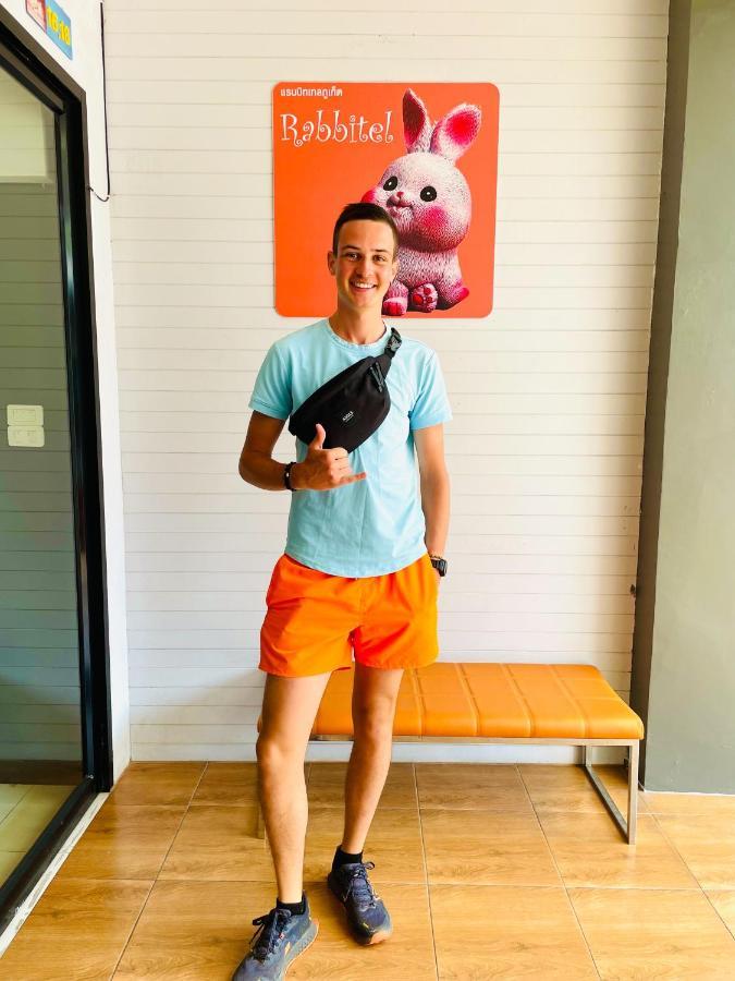 Rabbitel Phuket Hostel ภายนอก รูปภาพ